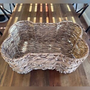 Jute Dog Bone Basket